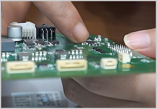 PCBA加工中焊點為什么會開裂？常見原因與實用解決方案